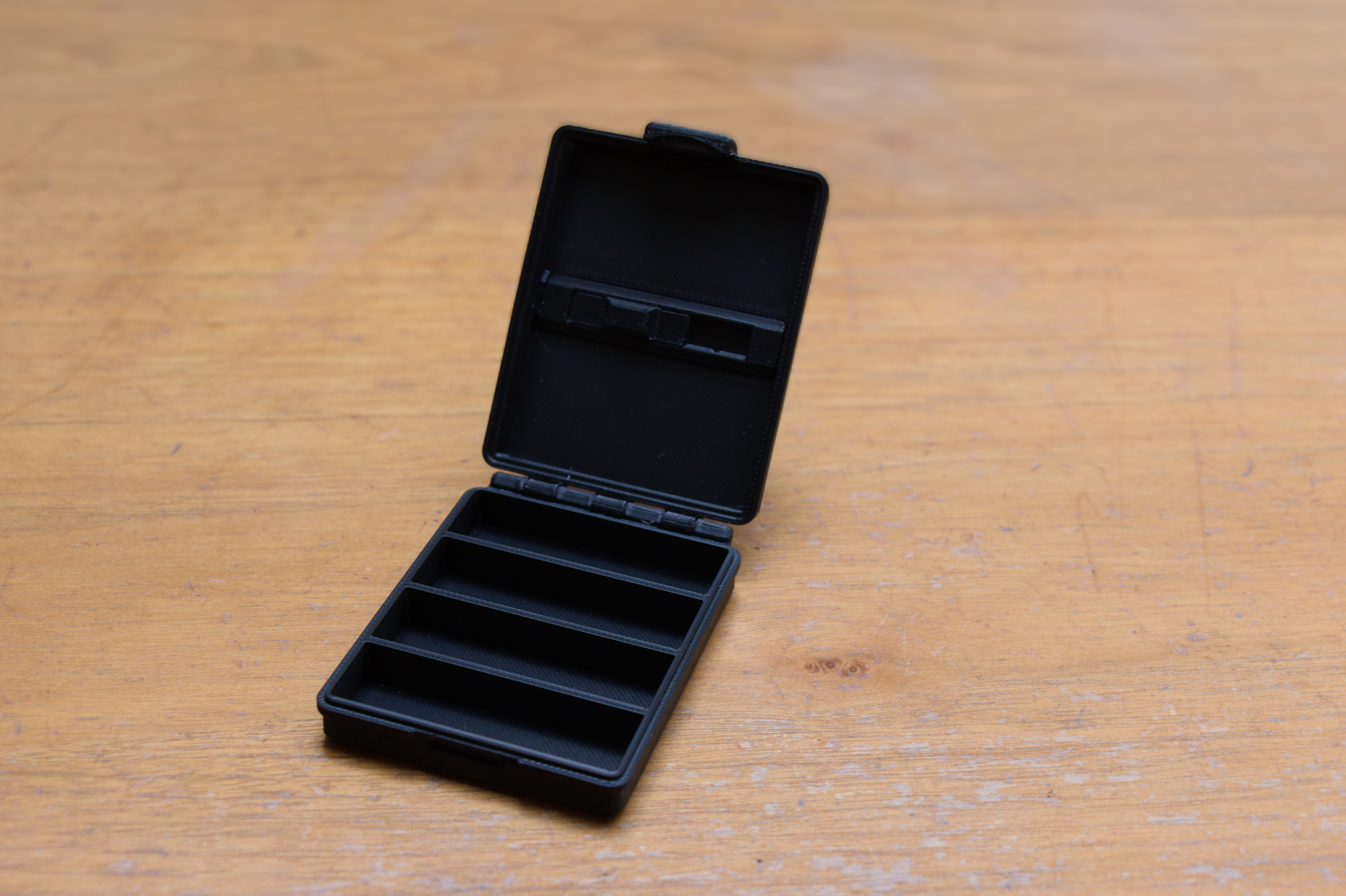 Opbergbox voor AA en AAA batterijen - Afbeelding 3
